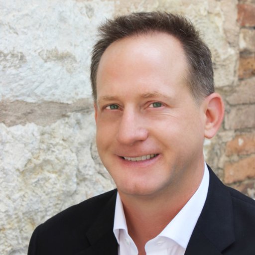 Founder and former CEO of @goTransverse -- all tweets are personal and do not reflect the opinions and/or viewpoints of @goTransverse.
