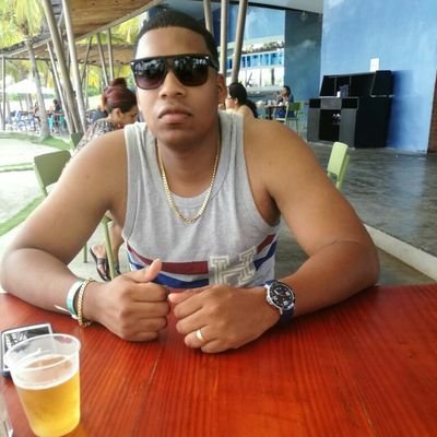 LuigiBarce's profile picture. Humildad ante todo....