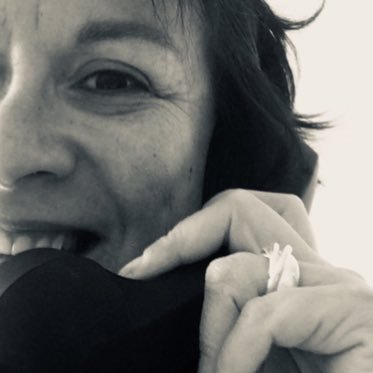 Journaliste d’extérieur #freelance grand reporter (1m71🤓)