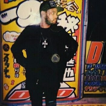 All these tattoos in my skin, they turn you on Lotta smoking, drinking, that's the shit I'm on
Is we fucking when we leave the club or nah?