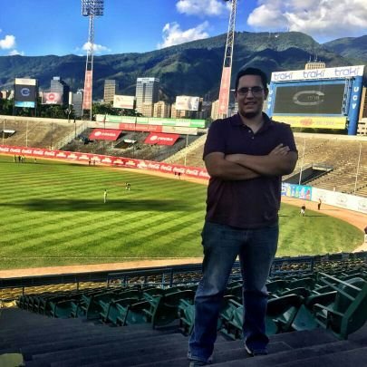 Periodista deportivo. Leones del Caracas, Meridiano prensa, LVBP y otras cosas están en mi currículum