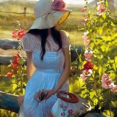 f176afcc0e154df's profile picture. English Translator