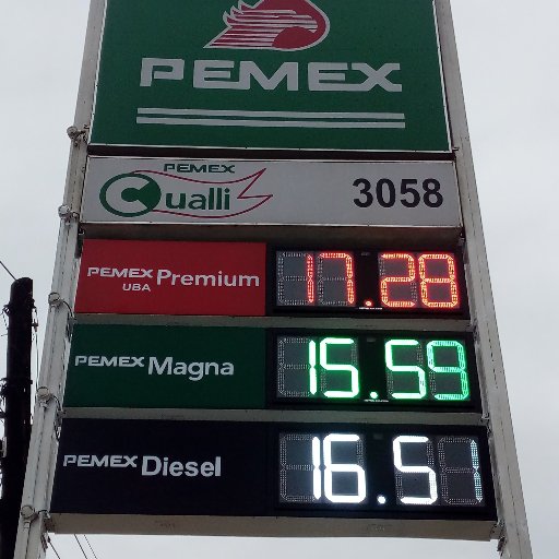 Gasolinera SERVICIO SAYULA SA DE CV, ubicada en Sayula de Aleman, Ver. Entronque a Ciudad Aleman