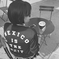 mb-L (@mssjons) 's Twitter Profile