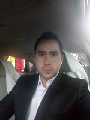 rcrdzuro's profile picture. 