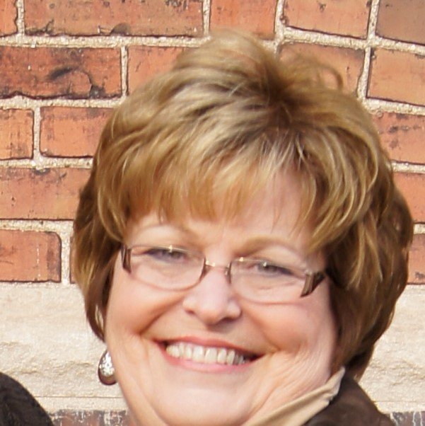 golphphan's profile picture. just living life.