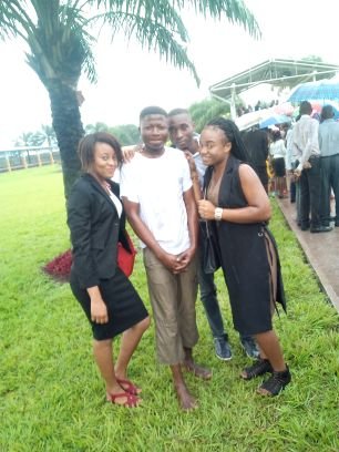 Sergekabatants1's profile picture. Serge Kabatantshi fils de Kabatantshi et Ntombo Hélène, né dans une familles de dix enfants dont lui est troisième enfant ,Serge il est orphelin de père