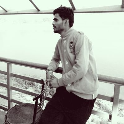 sunnruchi's profile picture. £ur