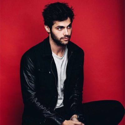 greyback_dex's profile picture. Jeune loup-garou au charme monstrueux. || Serpentard.