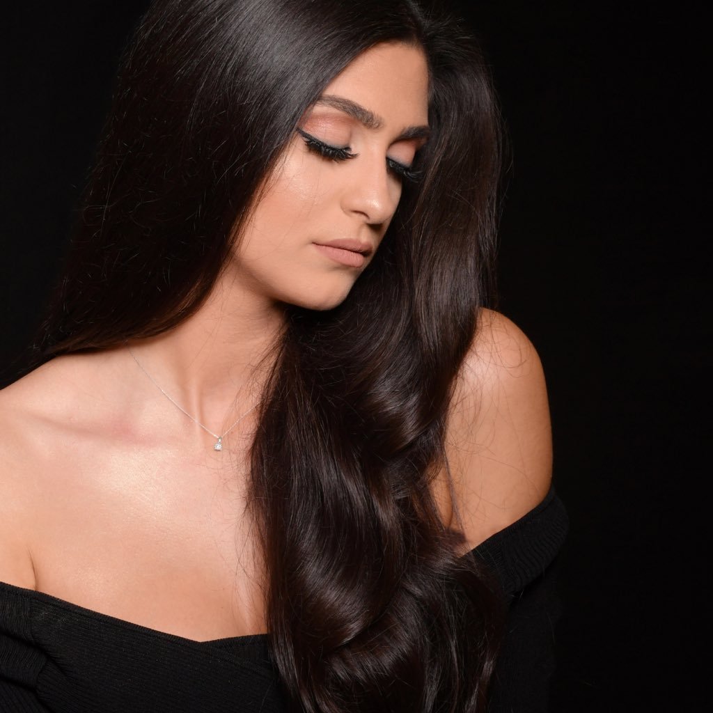 mchristine_dvb's profile picture. *Fille à papa* Pursuit of Happiness ~Capricornio~ Architecture* ALBA* *dvb* MCMXCII ∞ Parisienne