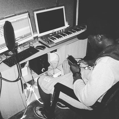 Music writer/producer/Dj/music video editor/photographer/art.