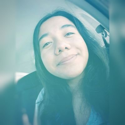 Me llamo Airam ~ estudiante promedio ~ Lvl 21 en la vida👌 ~ No es por lo que eres, es por lo que transmites. Ahí está tu magia.♡