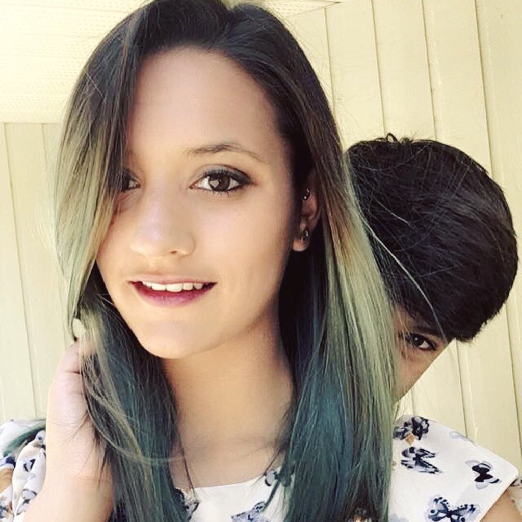 Lozza_Cave's profile picture. Live life to the fullest : https://t.co/851qKHqeqw