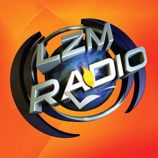 Estación de Radio en Miami. descarga nuestra aplicación androide 
aquí: https://t.co/vN2Qqr2mDK