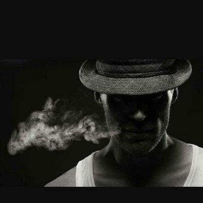 RMLF4yEGj9UFSpS's profile picture. استاذ في جامعة العشق والغرام 💔