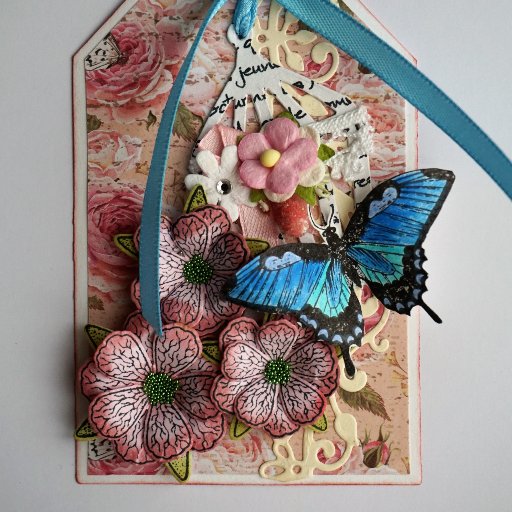 florinascrap's profile picture. 