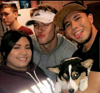 Gavin67686498's profile picture. Mans not hot