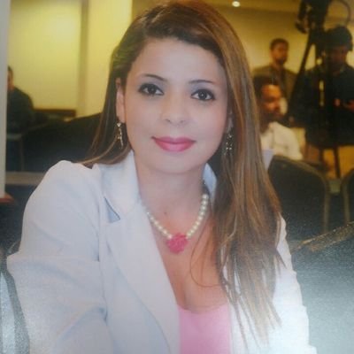 Alejaperezos's profile picture. Propietaria de @manabless, Directora General @Telemoriscotv Amante de la gente pujante,visionaria. Apasionada por Dios y su amor Colombiana 100%   God is Good !