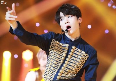 Army de❤ y mi biased es SUGA I LOVE YOU, tambien me gustan los grupos como:MONSTA X,EXID, GFRIEND, RED VELVET, MAMAMOO, GOT 7, ASTRO, BLACKPINK Y APINK. ❤😄
