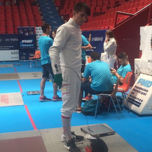 RodrigoAlegre14's profile picture. R3 de Oncología Radioterápica en el HUCA; Campeón de Espada de Esgrima 2013/14/17; SaesBu.
Cuando sopla el viento, unos construyen muros; otros molinos.