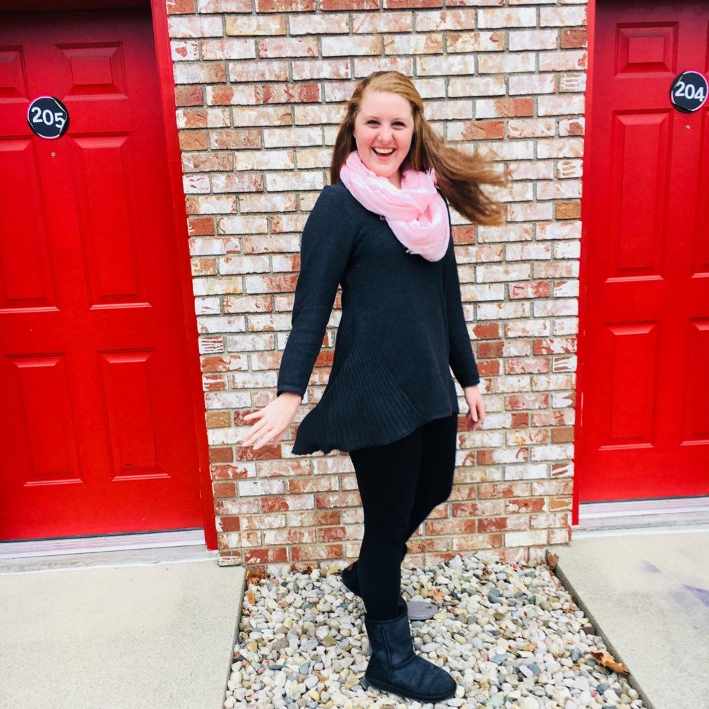 BethanyEubank's profile picture. 2019 already....I have absolutely no idea what's next.✨