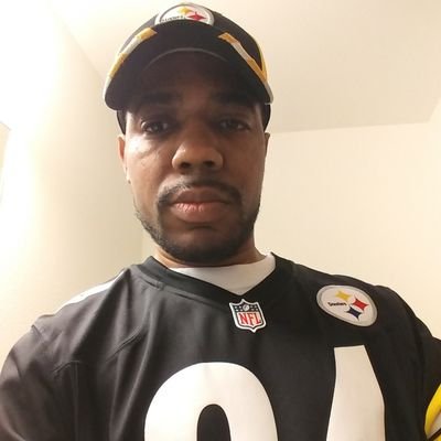 moneymike2711's profile picture. 