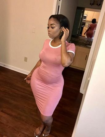 sharonw99351701's profile picture. 