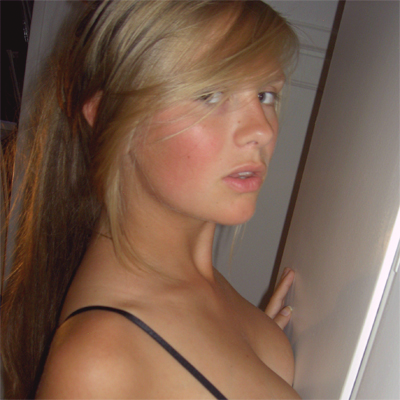 SherylFaries635's profile picture. I'm naughty girl looking for fun😀😛Wanna chat with me? Click link below