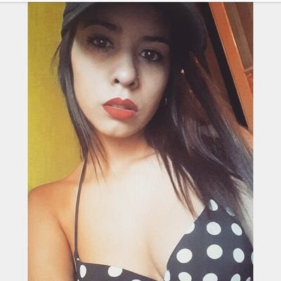 No me compares porque yo no compito.. #21DSaldiasExplotoCool🎉🎊
18 años💗
Ariana💗