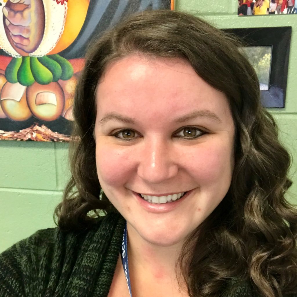 Spanish Teacher @ PKMS. Academic Challenge Coach. Google certified educator. I use Twitter to share ideas and collaborate with other world language teachers. 🌎