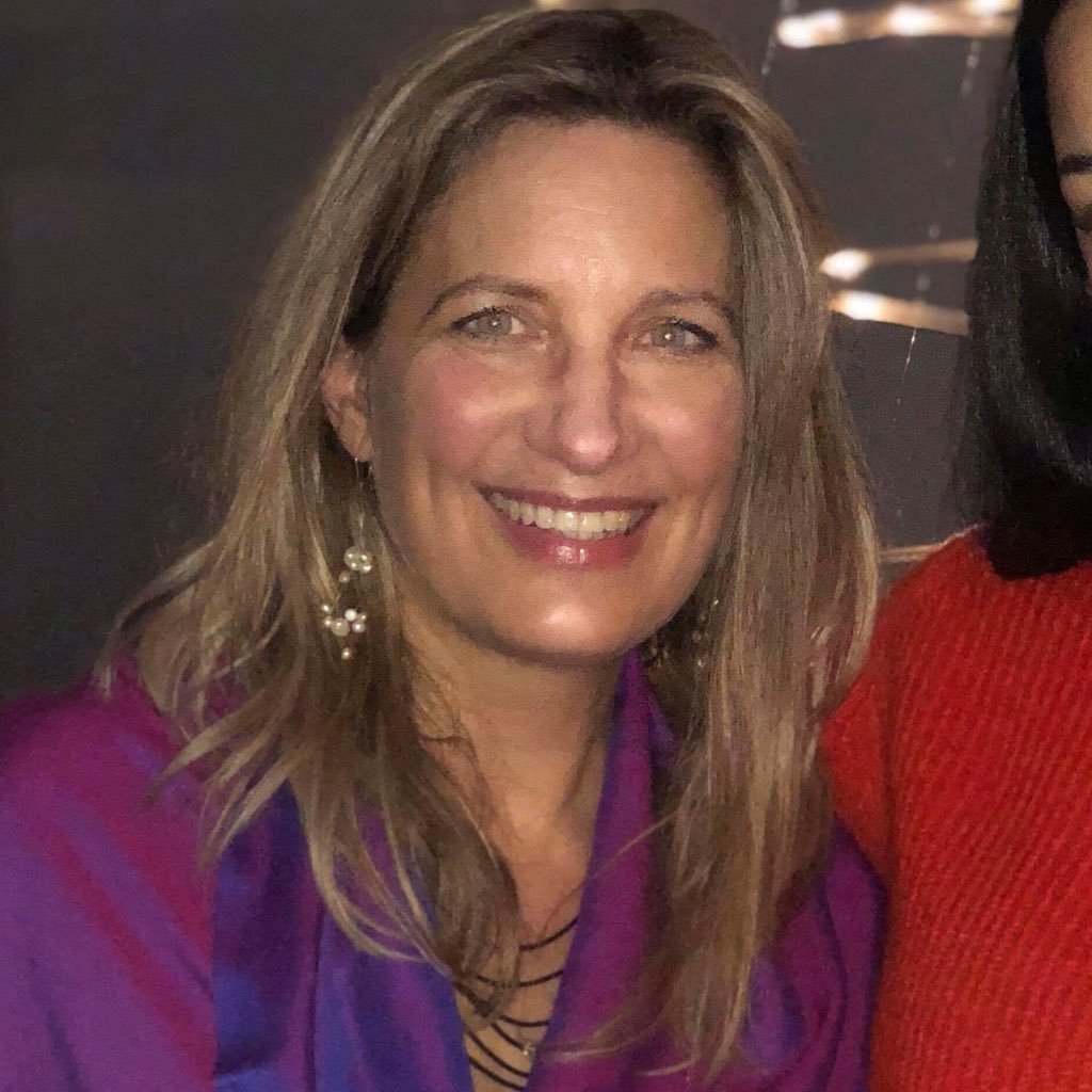 mfcoallier's profile picture. Photojournaliste au journal Le Devoir Ex Photog for the Montreal Gazette/ Diplômée chez Promédia Radio télé journalisme