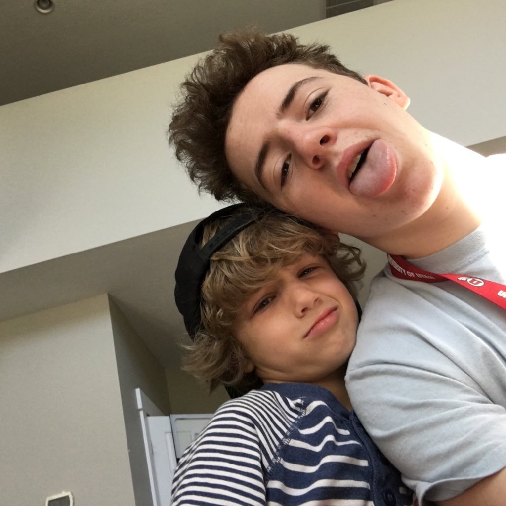 Brxce___'s profile picture. 