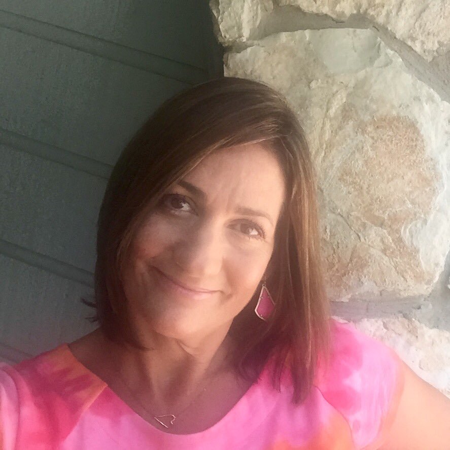 Special Education Teacher 👩🏻🏫 | Lover of music 🎶 | travel ✈️ | 🏃🏻♀️ 💪