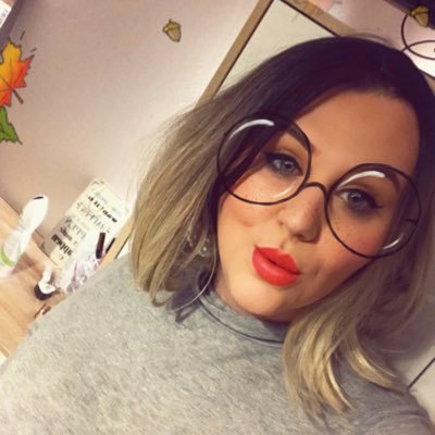 charwake's profile picture. 19 • Bristol, UK • Cabin Crew