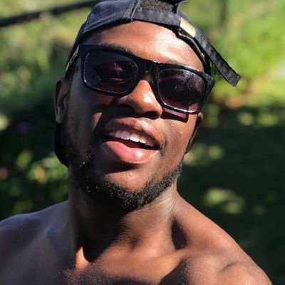@MxolisiMCN
