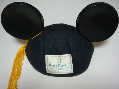 Disney、Apple、Drone、その他もろもろ好きなことだけ時々つぶやきます… Facebook: https://t.co/UU04UW5nPl 第一級陸上無線技術士、第一級アマチュア無線技士、第一級陸上特殊無線技士、全国包括飛行許可取得