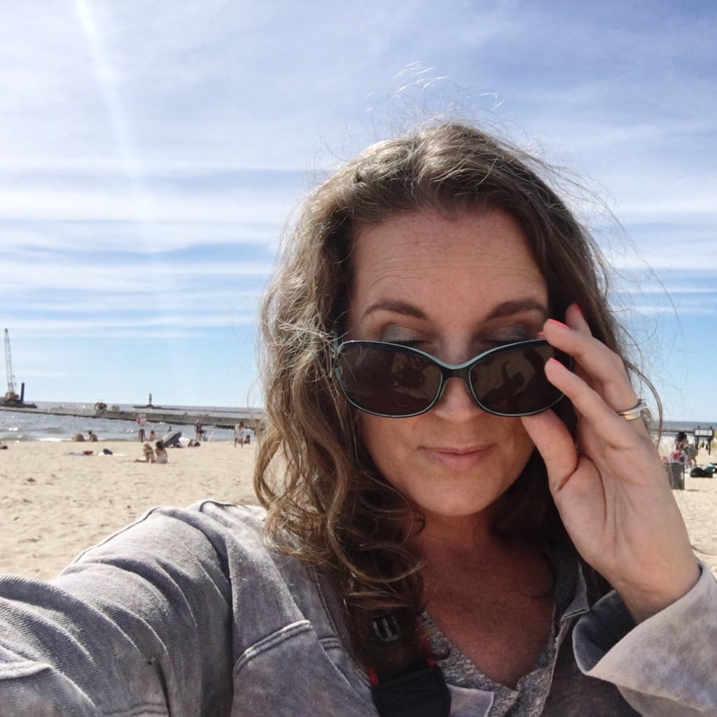 lillian_b's profile picture. 