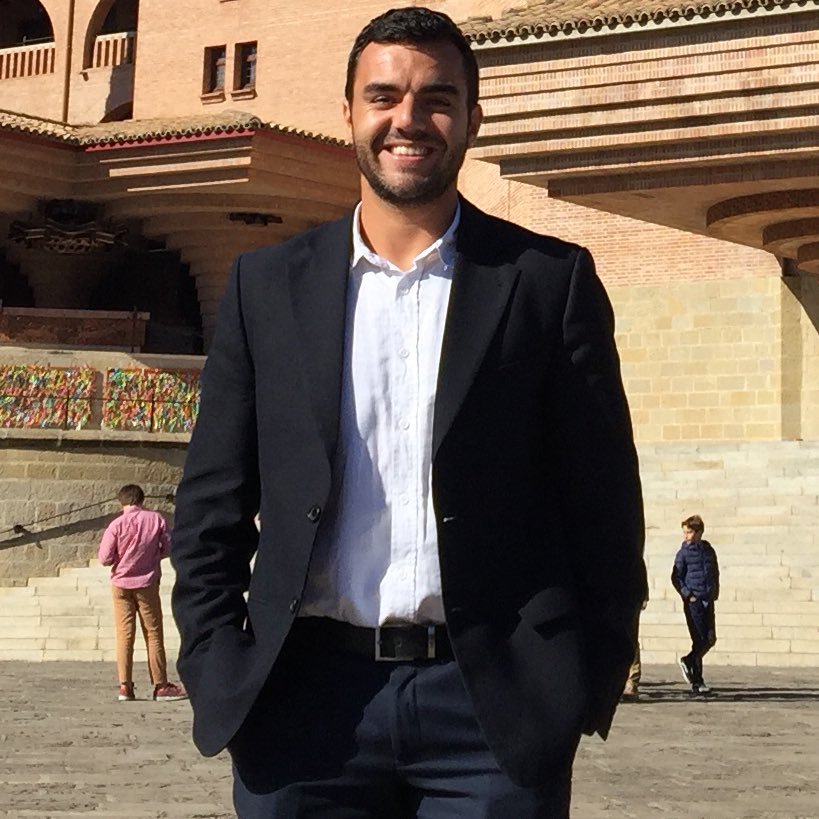 LlusSantamaria1's profile picture. Graduado en Magisterio. Maestro en (Minnesota). Entrenador en GPS (New Jersey). Actualmente tutor de una prestigiosa escuela  de Sant Cugat del Vallès.