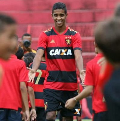 Twitter oficial do Gabriel, jogador do Sport Recife.