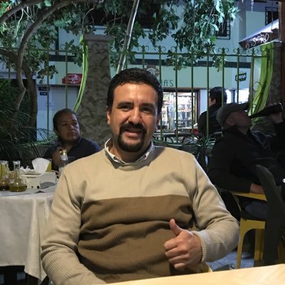 JuanCar23702882's profile picture. Un abogado que lucha por la justicia. Enamorado de la vida, responsable en su trabajo, hogareño, entregado a su familia y temeroso de Dios.