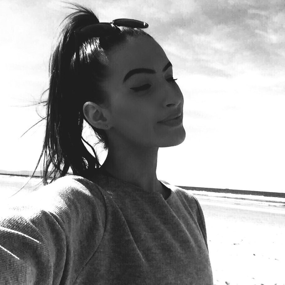 rachelfinlay_'s profile picture. 