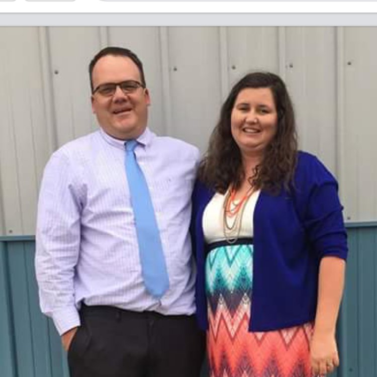 NicoleA4212's profile picture. Mom, Wife, Christian,
I am becoming a teacher and using Twitter as a resource to connect with other teachers!