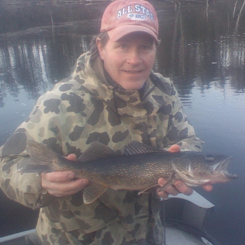 MN HS hockey coach for 27 years. NHL amateur scout, UMD Bulldog alum, hunting & fishing, family