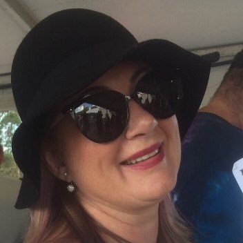 Tracey0402's profile picture. 