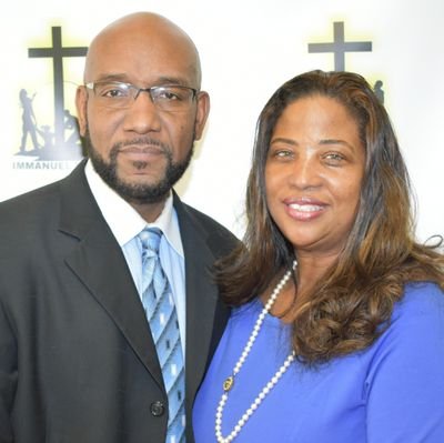 Co-Pastors Kelvin Simmons and La Quetta Bush-Simmons' ministry is charged to change generations one family at a time.