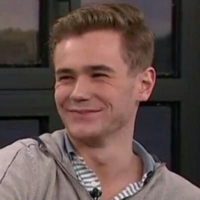 jacksonsdimple's profile picture. too many fandoms