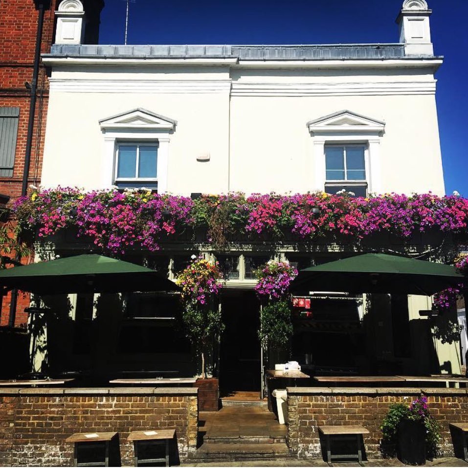 If you have not been to The Ladbroke Arms then you must! Please call us on 020 7727 6648 and book a table to avoid disappointment!