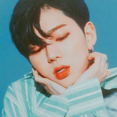 ❤️ 02 올수니 ❤️ 모두다 들우와 💛 6년차비비씨 💛 베리굿입덕팬 돈이없어서 앨범판매중 많이 사가세요 ㅠ