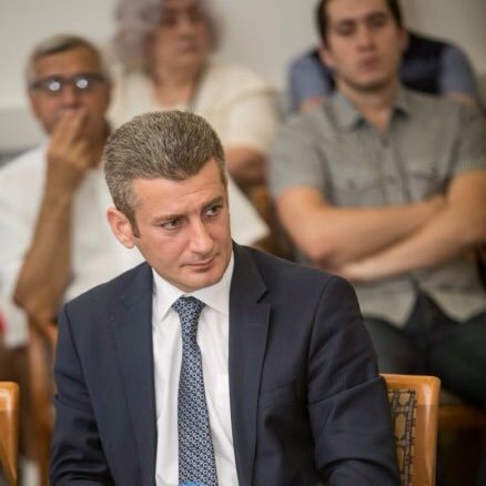 Если в народе будет усилена вера, все дела будут упрощены.