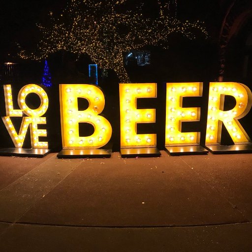 I'm a STL beer and food scene geek. I love short lines to tasty taps, clean tables and new places. Enjoy talking politics, religion & sports over a beer.